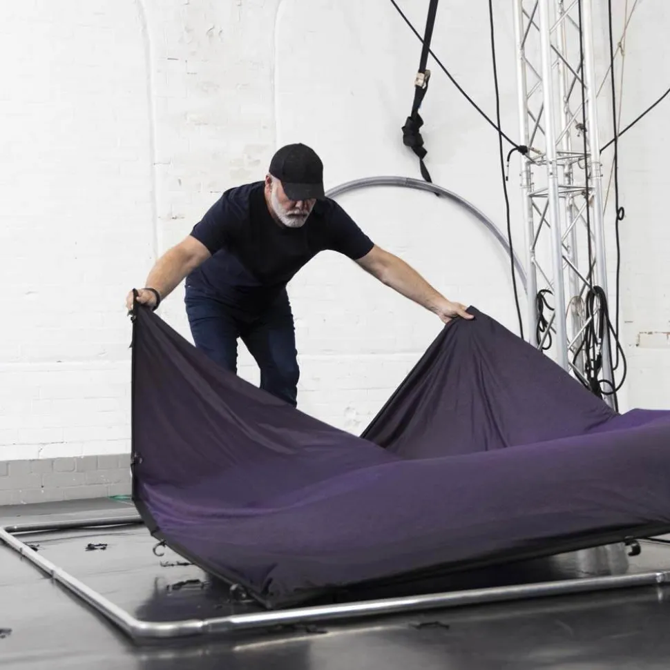 EzyFrame Vintage Background 2 x 2.3m Aubergine LL LB7938