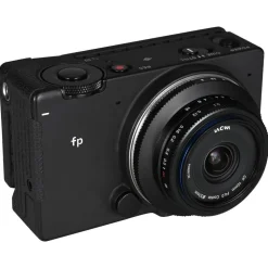 Laowa 10mm f/4 Pancake Lens Black for L Mount