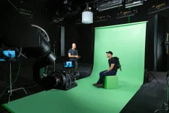 Lastolite Paper 2.72m x 11m (107 x 36') Sandstone