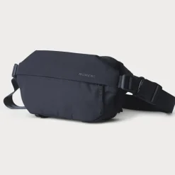 Moment Everything Sling 2L Navy