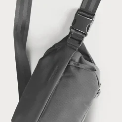 Moment Everything Sling 2L Grey