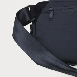 Moment Everything Sling 4L Navy