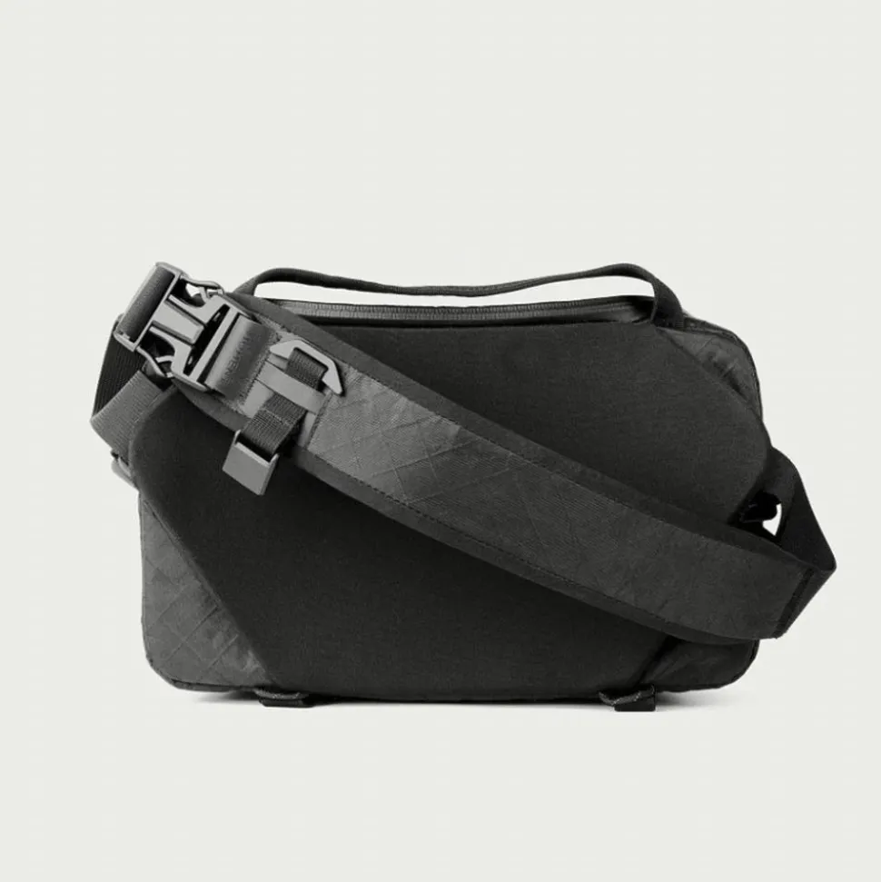 Moment Rugged Camera Sling 6L NorthPak Black