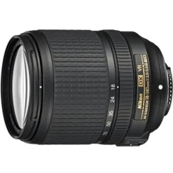 Nikon 18-140mm lens f/3.5-5.6 G ED VR AF-S DX NIKKOR