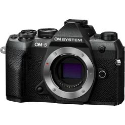 OM System OM-5 Mark II Black with 14-150mm f/4-5.6 II Lens Kit