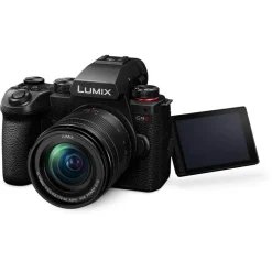 Panasonic Lumix G9 II with Lumix G Vario 12-60mm f/3.5-5.6 Lens Kit