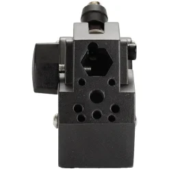 9.Solutions Barracuda Clamp