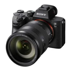 Sony a7 III Mirrorless Camera With Sony FE 24-105mm f/4 G OSS Lens Kit