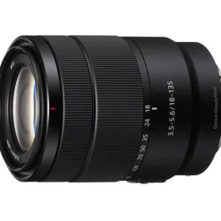 Sony E 18-135mm f/3.5-5.6 OSS Zoom Lens