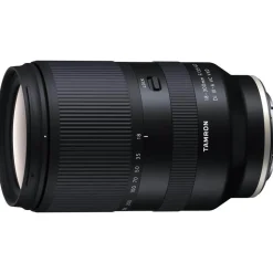 Tamron 70-300mm f/4.5-6.3 Di III RXD Lens Sony E-Mount
