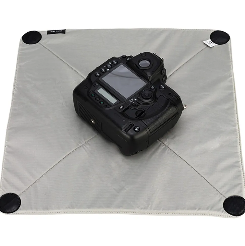 Tenba Tools 16 Protective Wrap Black