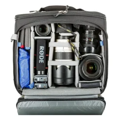 Think Tank Airport Navigator