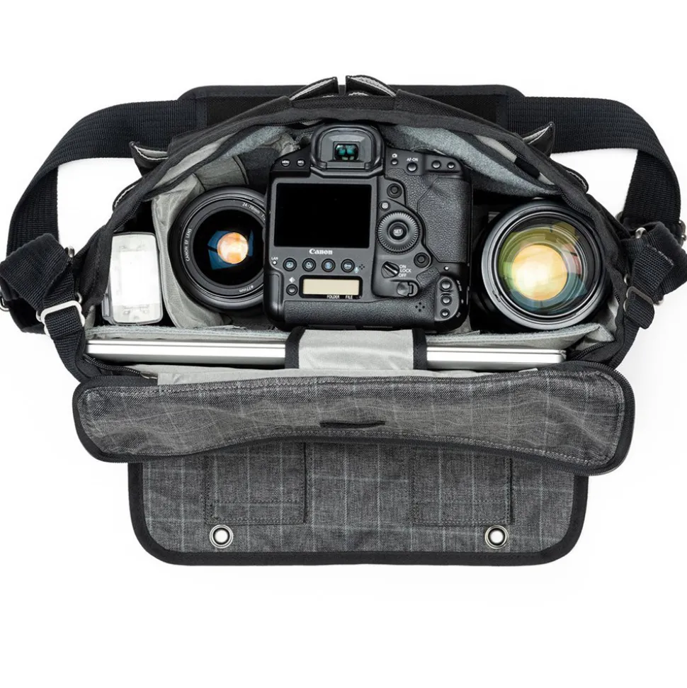 Think Tank Retrospective 30 Shoulder bag V2 - Black