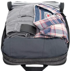 Think Tank Venturing Observer Clothing Cube L