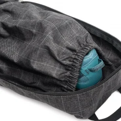 Think Tank Venturing Observer Shoe Cube