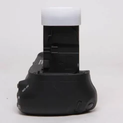 Used Canon BG-E9 Battery Grip
