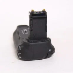 Used Canon BG-E21 Battery Grip