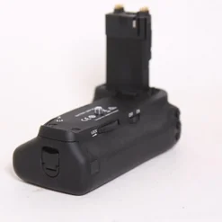 Used Canon BG-E21 Battery Grip