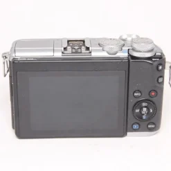 Used Canon EOS M6