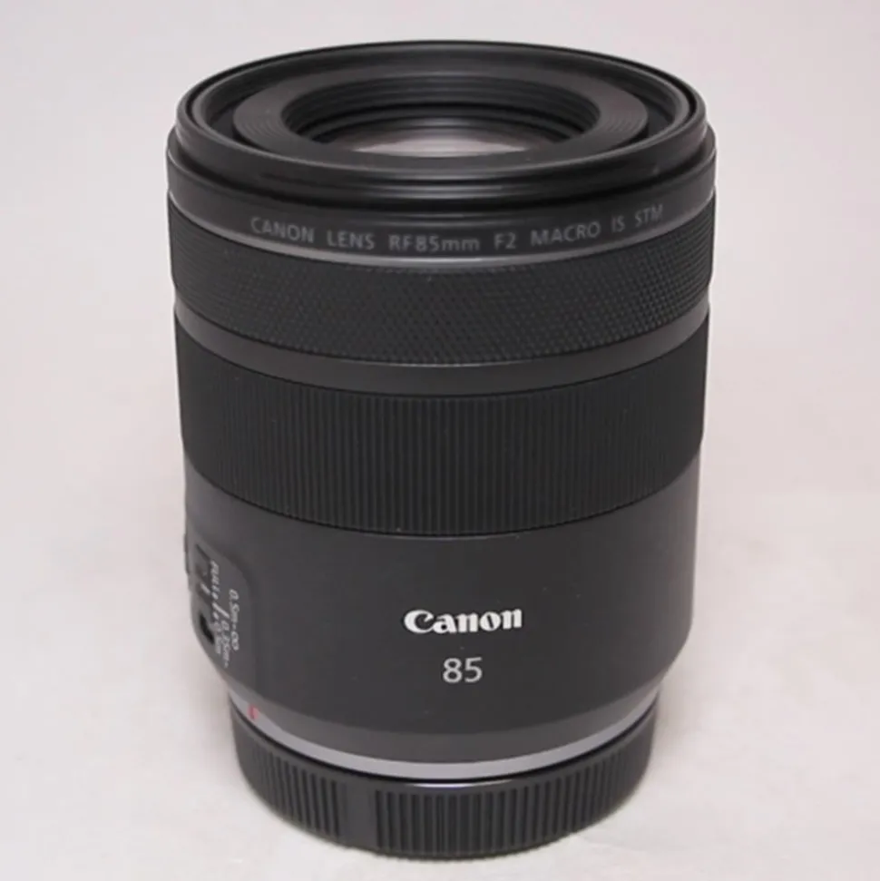 Used Canon RF 85mm F/2 IS USM Macro RF Mount Lens