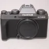 Used Fujifilm-X-T200