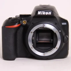 Used Nikon D3500