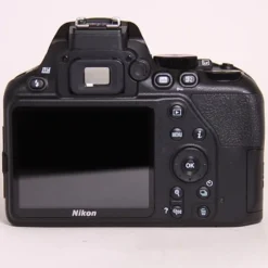 Used Nikon D3500