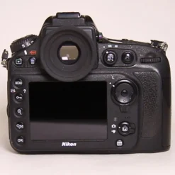 Used Nikon D800