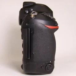 Used Nikon D6