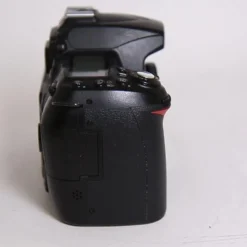 Used Nikon D90