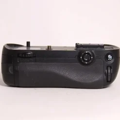 Used Nikon MB-D15 Battery Grip