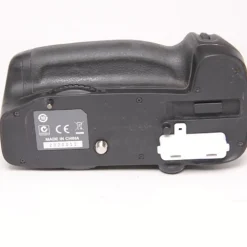 Used Nikon MB-D14 Battery Grip