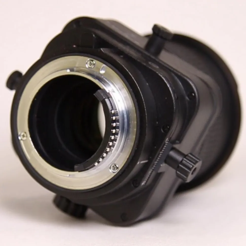 Used Nikon 85mm f/2.8D Tilt-Shift F Mount Lens