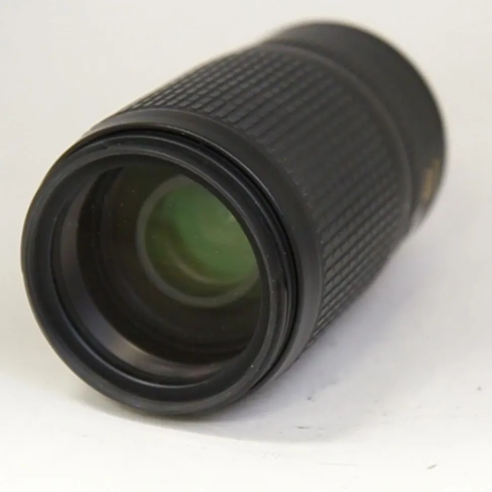 Used Nikon 70-300mm f/4.5-5.6G VR F Mount Lens