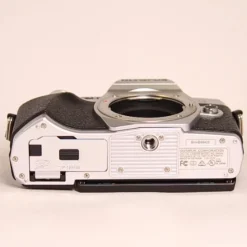 Used Olympus E-M10 Mark III