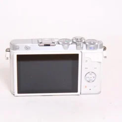 Used Olympus E-PL7