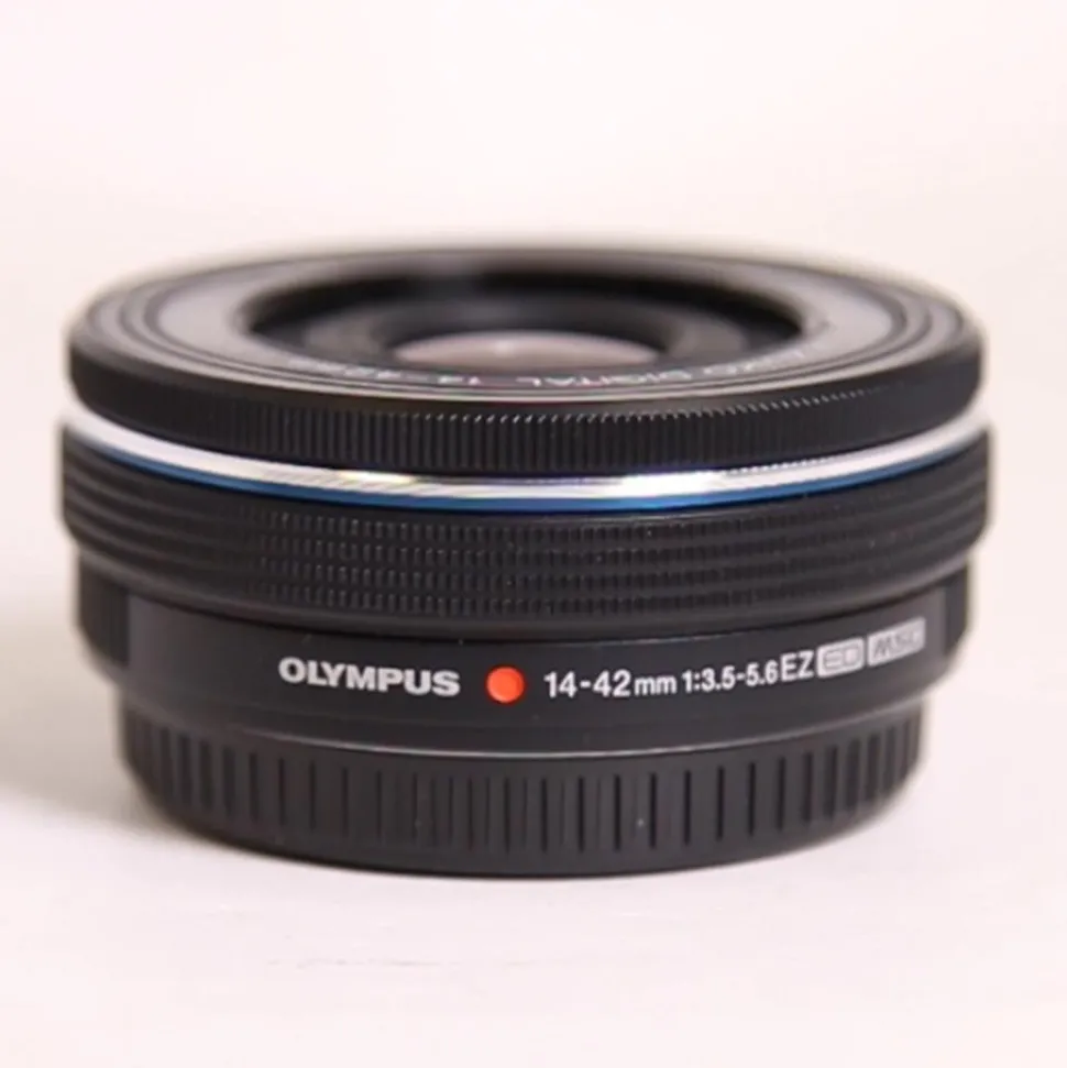 Used Olympus 14-42mm f/3.5-5.6 EZ Micro Four Thirds Lens