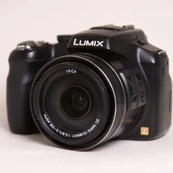 Used Panasonic FZ200