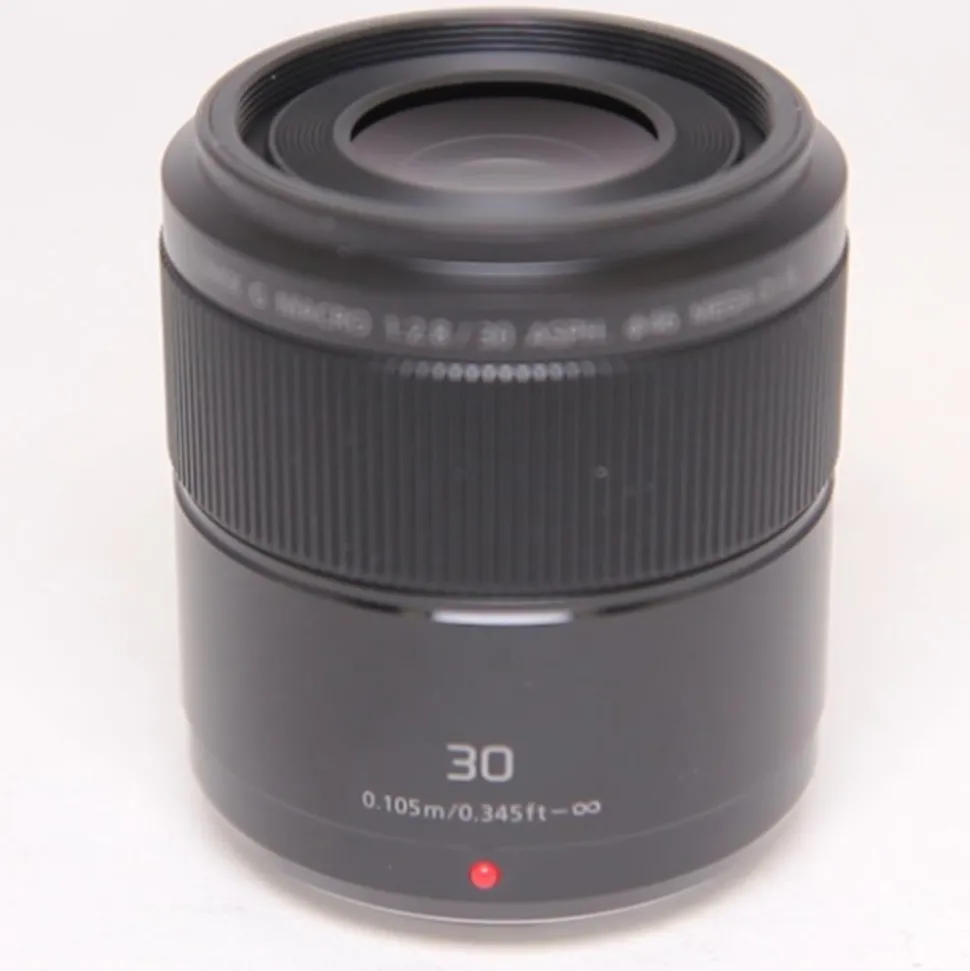 Used Panasonic 30mm f/2.8 Micro Four Thirds Lens
