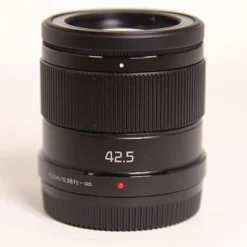 Used Panasonic 42.5mm f/1.7 Micro Four Thirds Lens