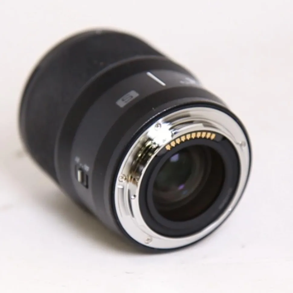 Used Panasonic 35mm F/1.8 S L Mount Lens