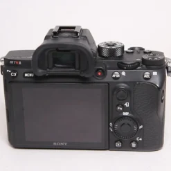 Used Sony A7R III