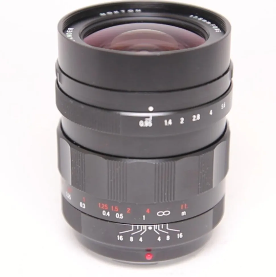 Used Voigtlander 17.5mm F/0.95 Nokton Micro Four Thirds Lens