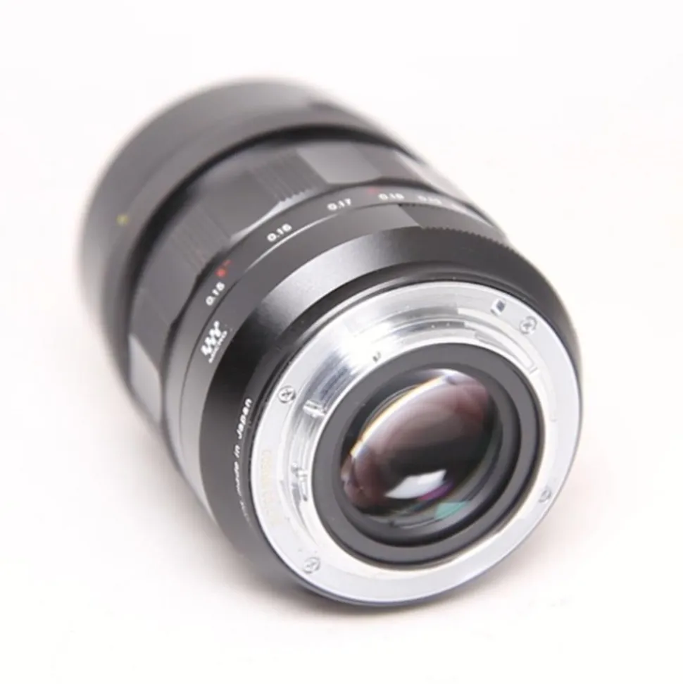 Used Voigtlander 17.5mm F/0.95 Nokton Micro Four Thirds Lens