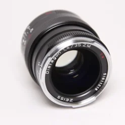 Used-Zeiss-Distagon-T-35mm-f-1-4-M-Mount-Lens