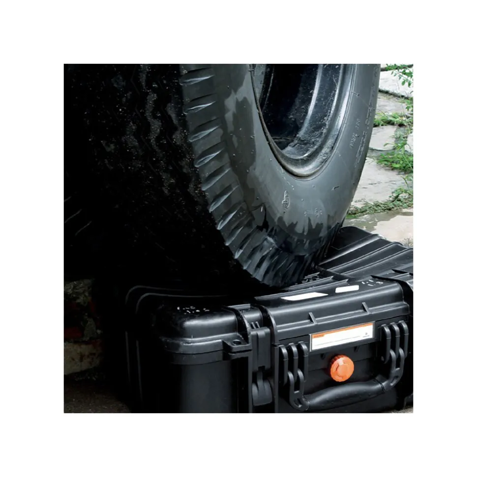 Vanguard Supreme 27D Hard Case with Divider Bag Insert