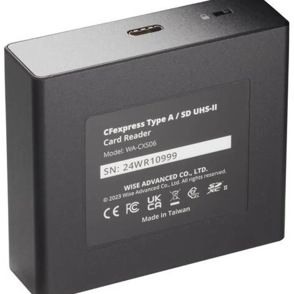 Wise CFexpress Type A / SD UHS-II Card Reader