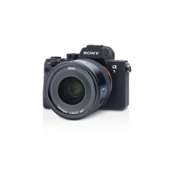 ZEISS Batis 40mm f/2 CF Lens for Sony E-Mount