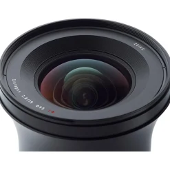 Zeiss Milvus 15mm Distagon T* f/2.8 ZE Lens Canon EF