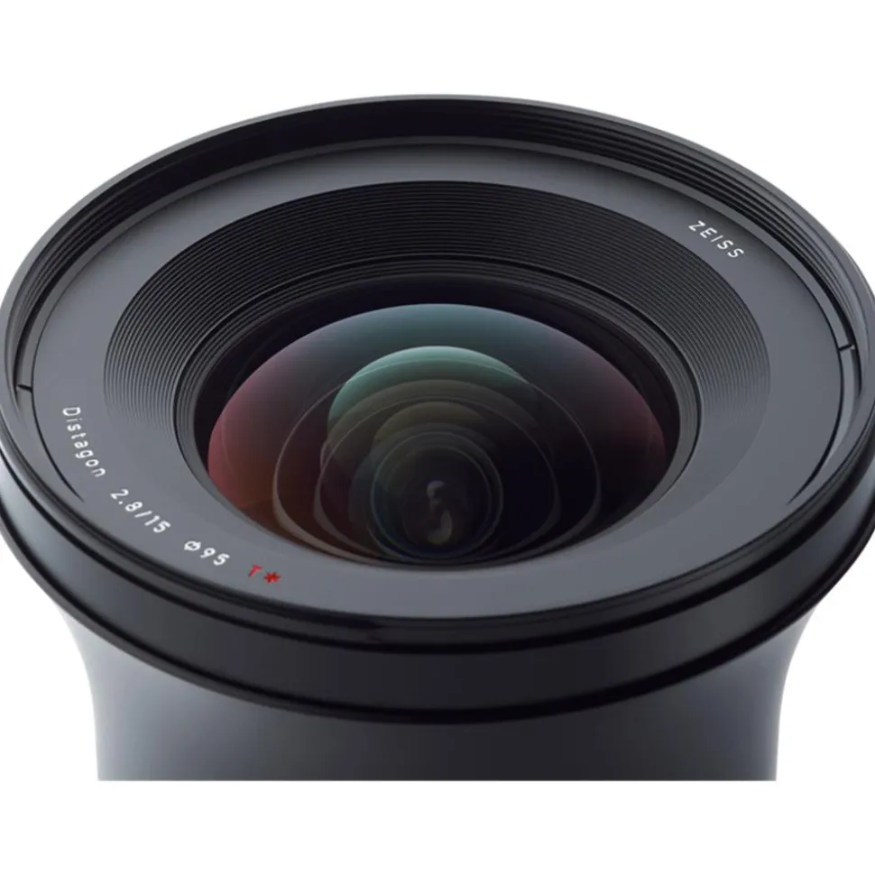 Zeiss Milvus 15mm Distagon T* f/2.8 ZE Lens Canon EF